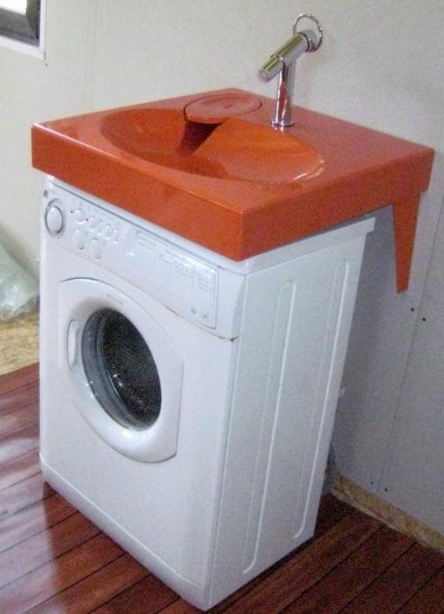 connexion de la machine à laver au système d'égouts